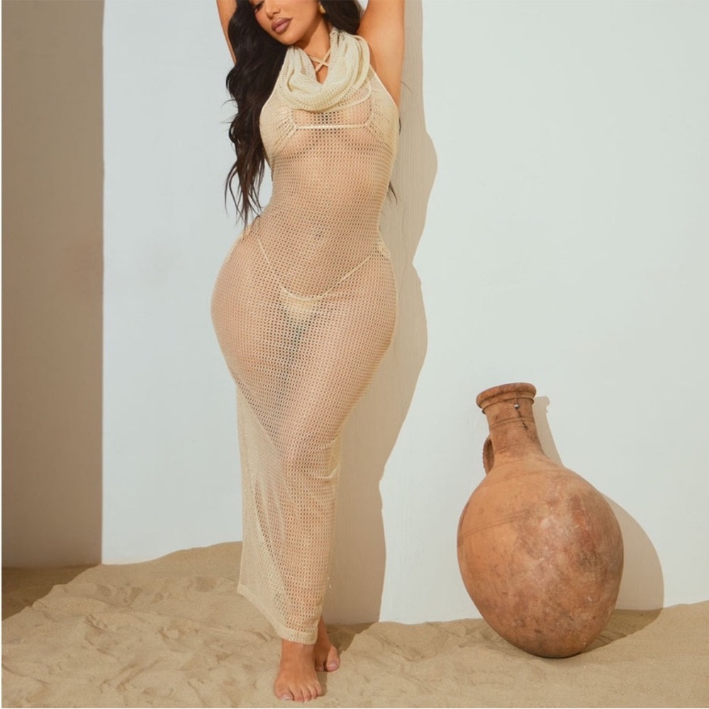 NWT FASHION NOVA Summer Shade Hooded
Cover Up Dress